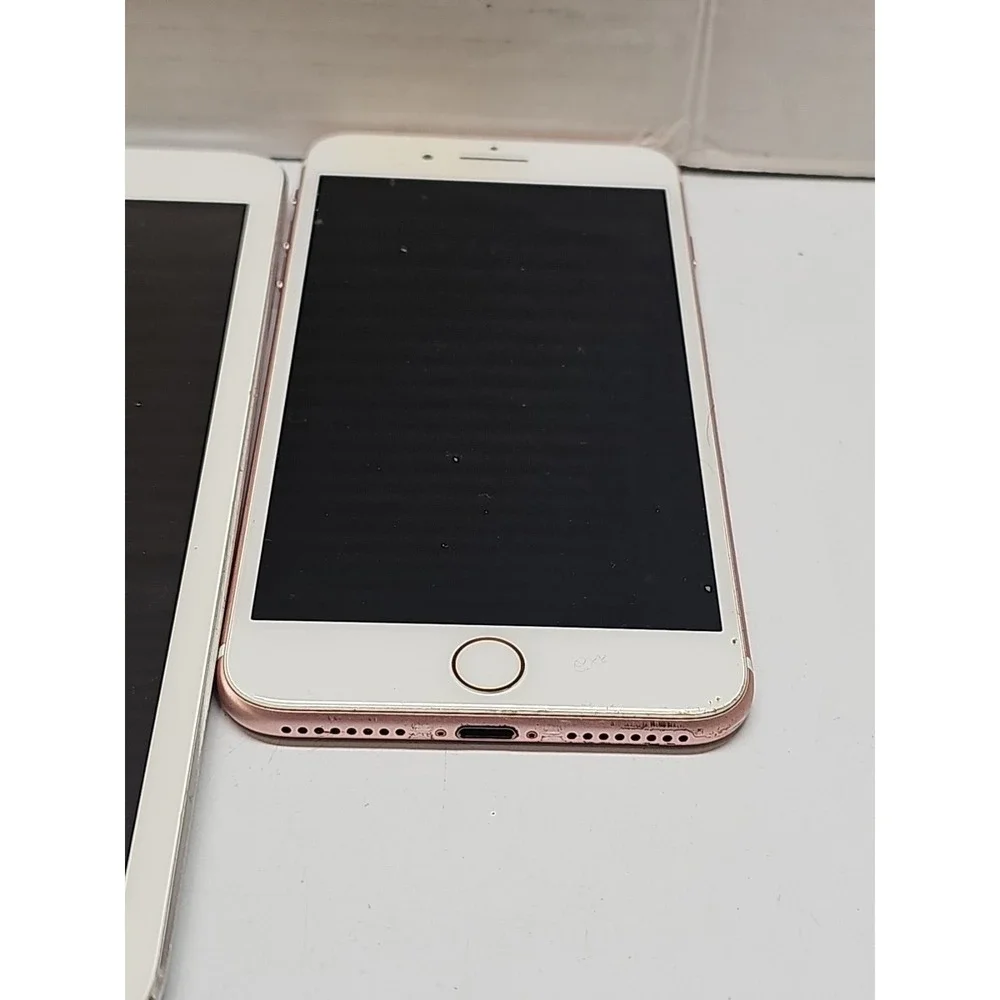 Lot Of 3 Broken Iphone/IPad‎ For Parts